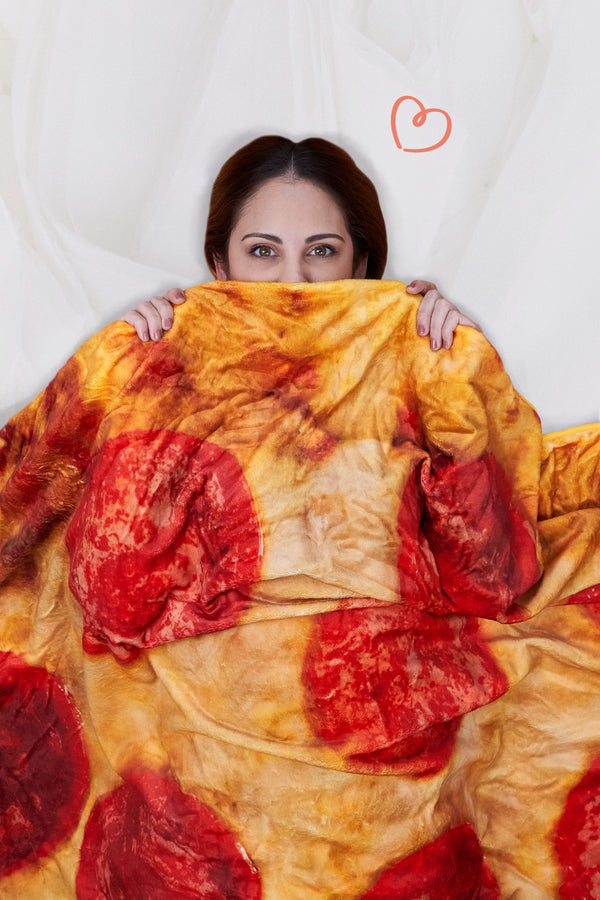 Pizza Hut Giant Food Blanket Cosseture